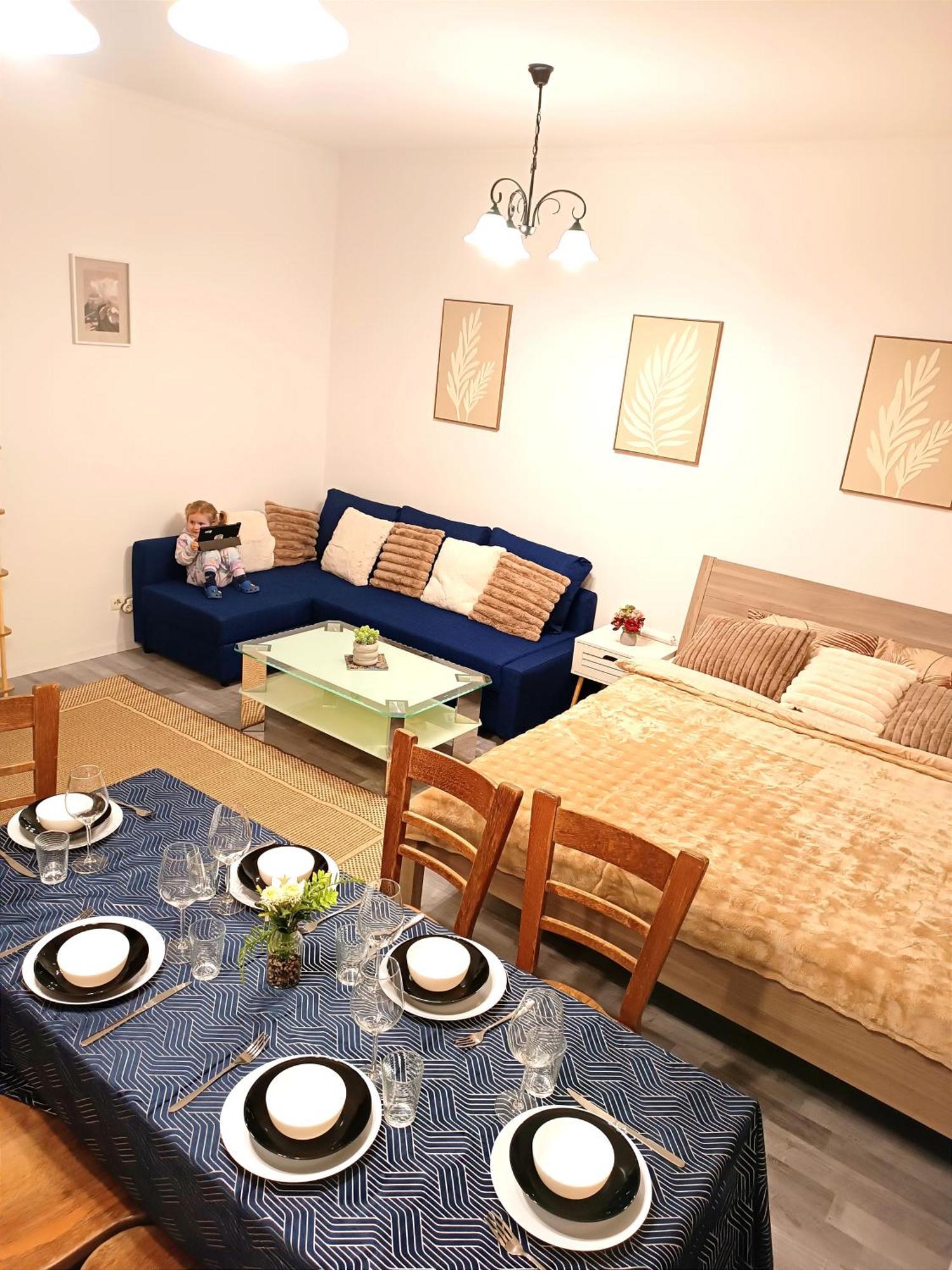 Family Apartments 2 Room'S Muerzzuschlag Eksteriør billede